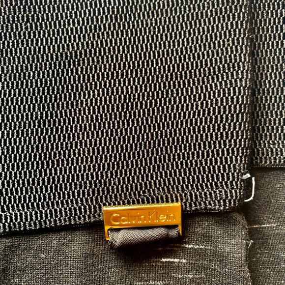 Calvin Klein Power Stretch Legging!! - Picture 3 of 3